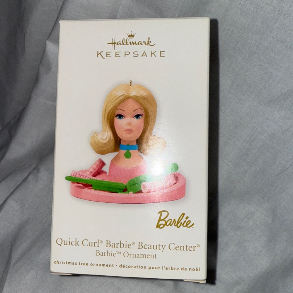 Hallmark Keepsake Barbie Ornament Quick Curl Barbie Beauty Center